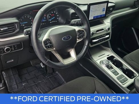 Certified 2023 Ford Explorer XLT RWD image 33