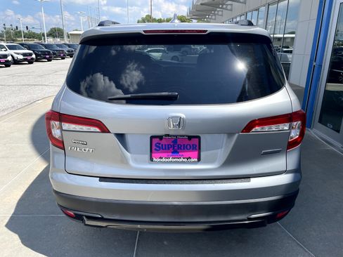 Used 2021 Honda Pilot Special Edition image 3