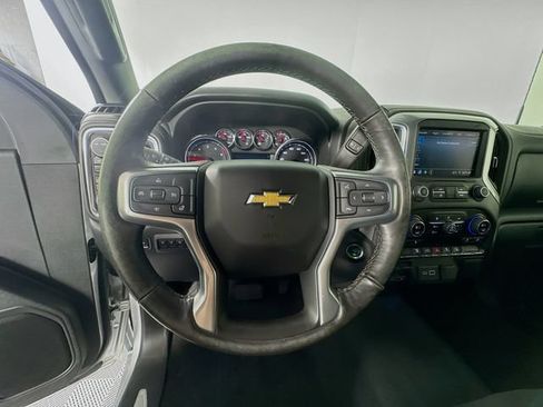 Used 2022 Chevrolet Silverado 3500 LT w/ Convenience Package AWD/4WD image 13