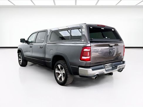 Used 2019 RAM 1500 Laramie AWD/4WD image 6