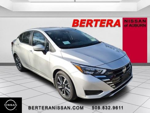 New 2025 Nissan Versa SV w/ Trunk Package image 4