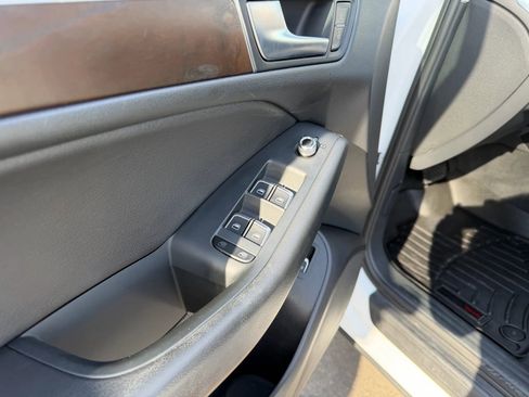 Used 2017 Audi Q5 2.0T Premium image 12