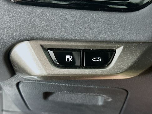 Used 2023 Lexus RX 350 Premium w/ Accessory Package (Z1) AWD/4WD image 17