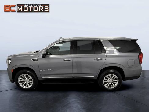 Used 2021 GMC Yukon SLT w/ SLT Luxury Plus Package AWD/4WD image 3
