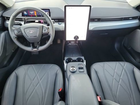 Used 2022 Ford Mustang Mach-E Select w/ Comfort/Technology Package RWD image 15