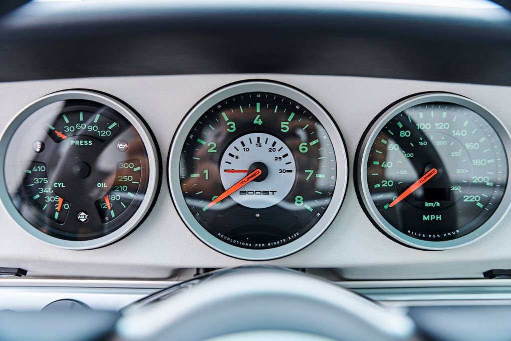 Used 1990 Porsche 911 Carrera image 69