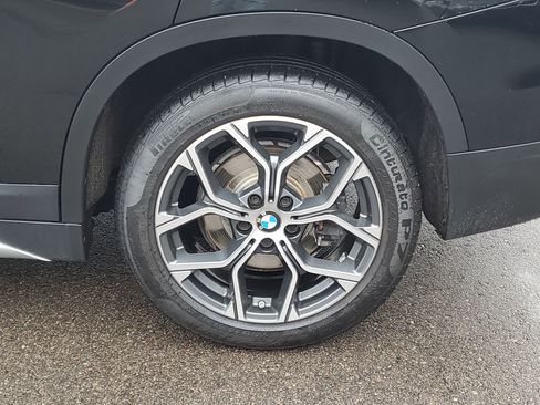 Used 2021 BMW X1 xDrive28i w/ Premium Package image 30