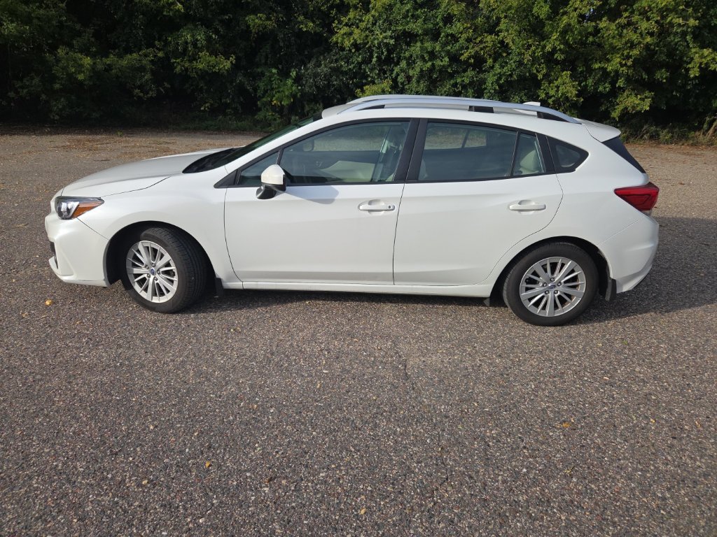 Used 2018 Subaru Impreza 2.0i Premium AWD/4WD image 4