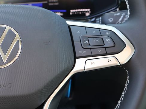 New 2026 Volkswagen Taos S image 37