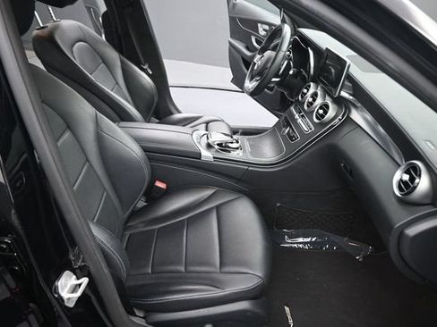 Used 2015 Mercedes-Benz C 300 Sedan image 14
