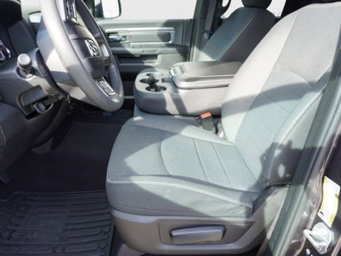 Used 2021 RAM 1500 Classic Warlock w/ Electronics Group image 15