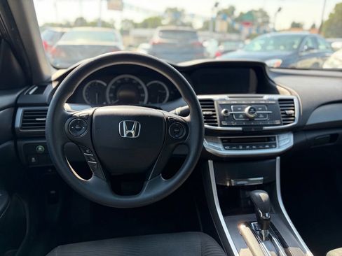 Used 2014 Honda Accord LX image 5