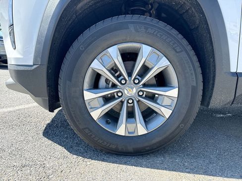 New 2026 Chevrolet Equinox LT image 12