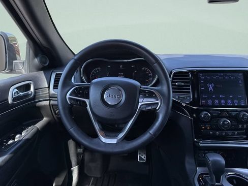Used 2019 Jeep Grand Cherokee Limited RWD image 26