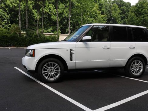Used 2012 Land Rover Range Rover HSE AWD/4WD image 29