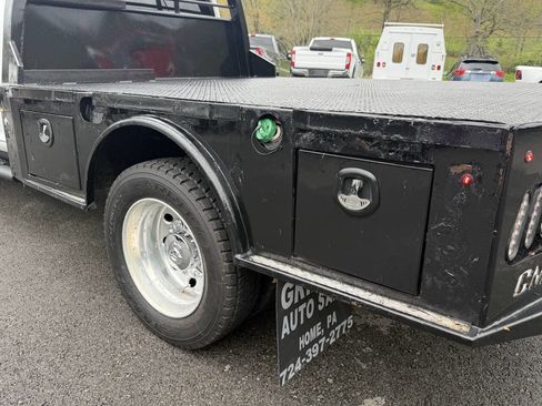 Used 2022 RAM 5500 Tradesman AWD/4WD image 10