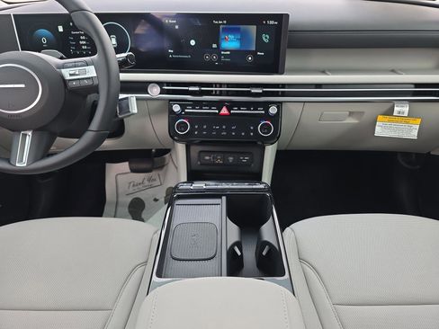 New 2026 Hyundai Tucson Limited image 13