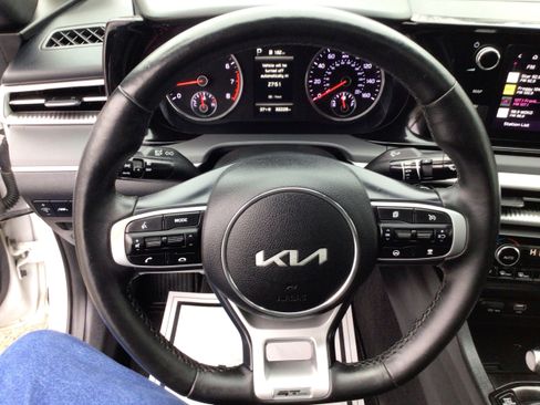 Used 2024 Kia K5 GT-Line image 16