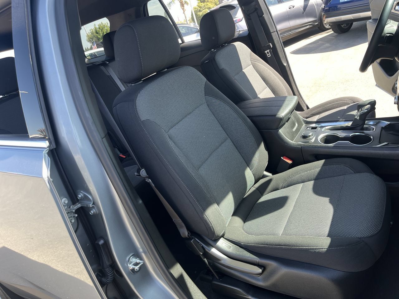 Used 2023 Chevrolet Traverse LT w/ LPO, Cargo Package FWD image 25