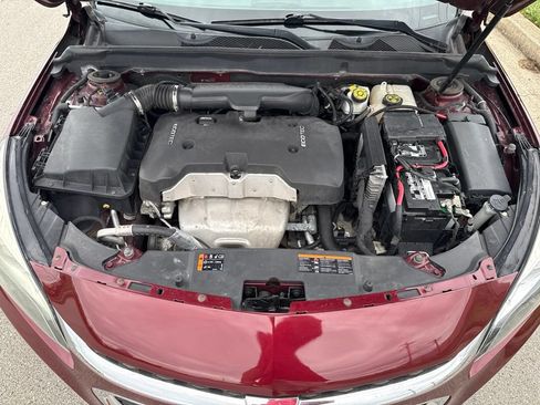 Used 2015 Chevrolet Malibu LT FWD image 9