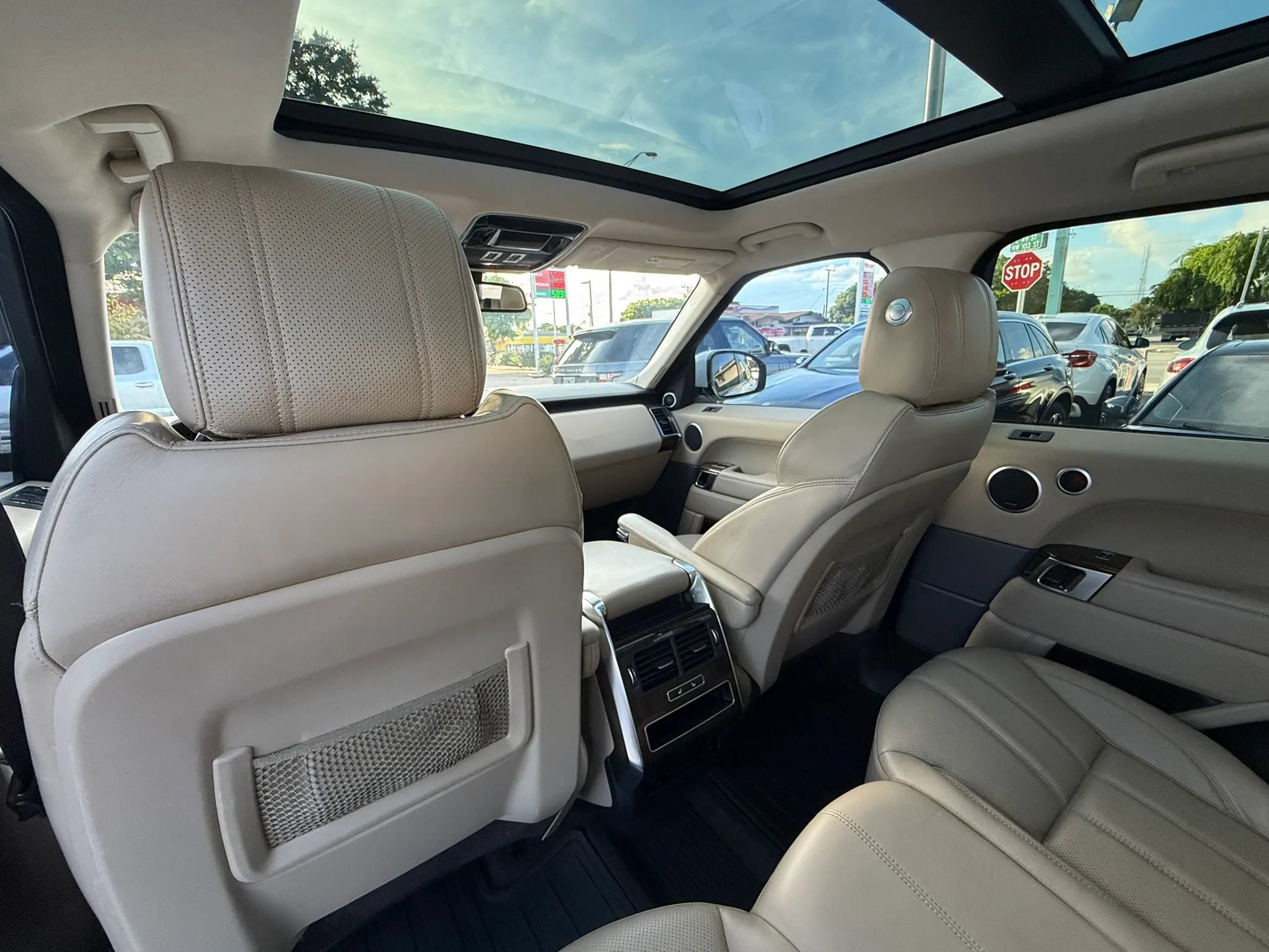Used 2016 Land Rover Range Rover Sport HSE AWD/4WD image 18