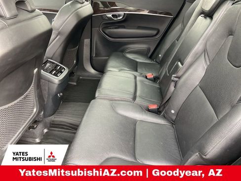 Used 2019 Volvo XC90 T6 Momentum w/ Protection Package Premier image 22