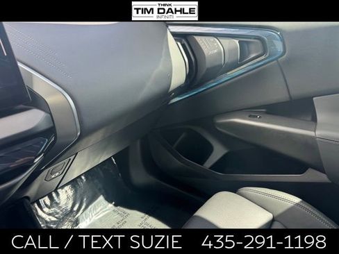 Used 2025 BMW X3 xDrive30i w/ Premium Package AWD/4WD image 14