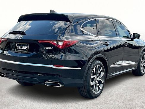 Used 2023 Acura MDX FWD w/ Technology Package image 2