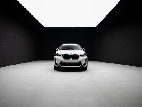 Used 2024 BMW X4 M AWD/4WD image 89