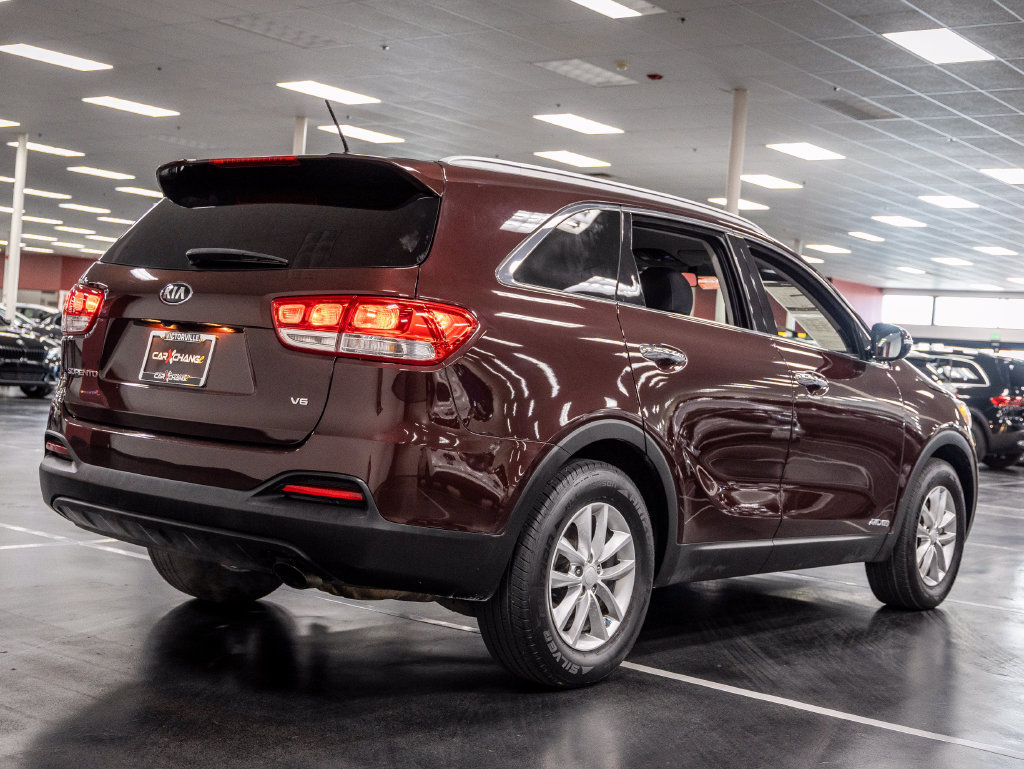 Used 2018 Kia Sorento LX AWD/4WD image 8
