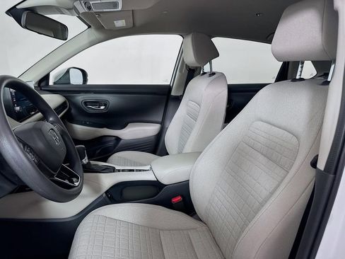 New 2026 Honda HR-V LX image 8