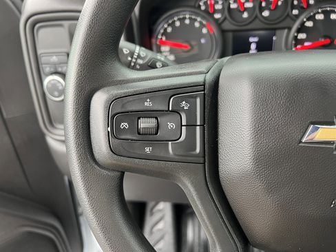 Used 2025 Chevrolet Silverado 1500 W/T image 19