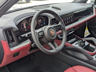 New 2026 Porsche Cayenne video 4