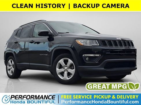 Used 2018 Jeep Compass Latitude image 1