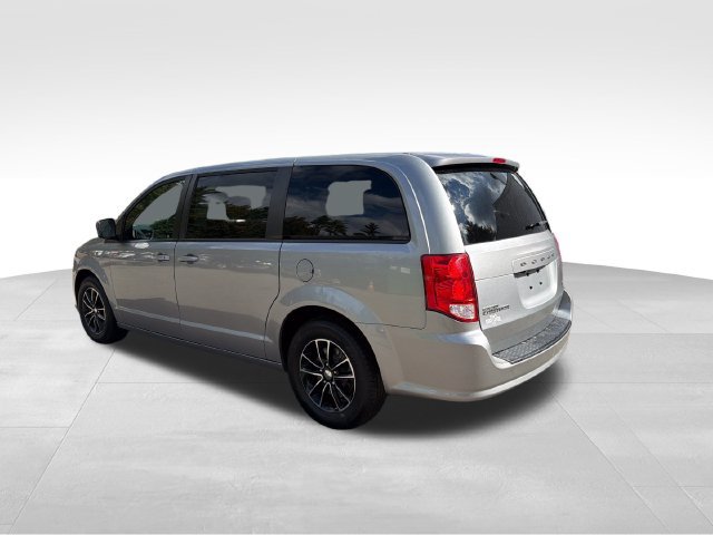Used 2018 Dodge Grand Caravan SXT w/ Driver Convenience Group FWD image 5