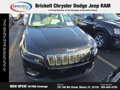 Used 2020 Jeep Cherokee Limited image 29