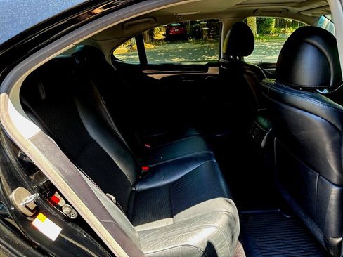 Used 2016 Lexus LS 460 AWD w/ Comfort Package image 31