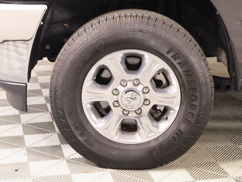 Used 2026 RAM 2500 Big Horn AWD/4WD image 17