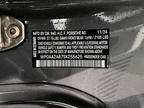 Used 2025 Porsche 718 Cayman w/ Premium Package image 33