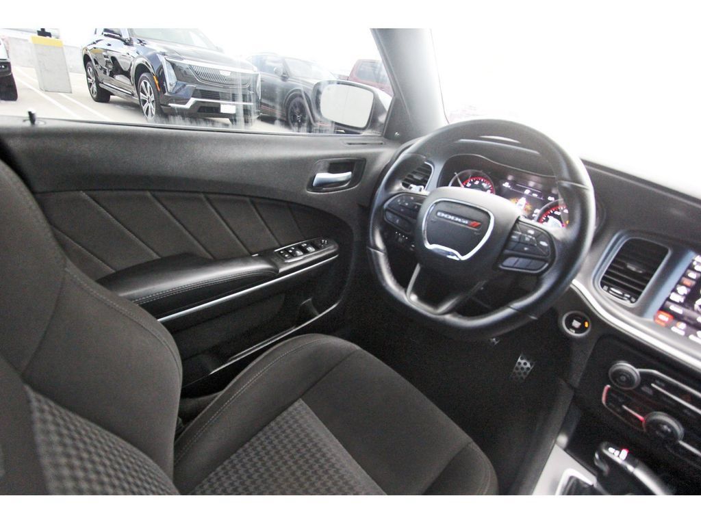 Used 2022 Dodge Charger Scat Pack RWD image 8