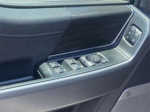 New 2025 Ford F150 Lariat w/ Equipment Group 502A High image 13