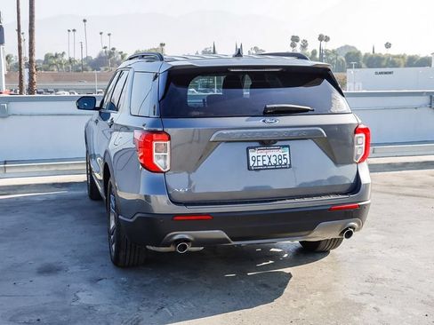 Used 2023 Ford Explorer XLT w/ Equipment Group 202A RWD image 7