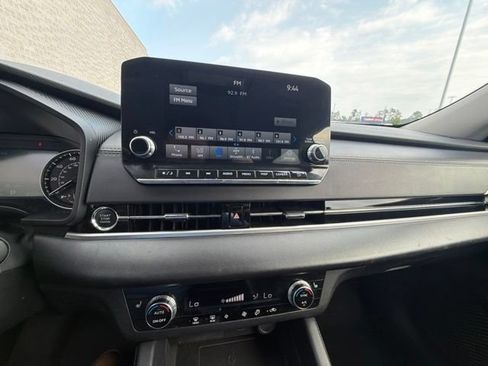 Used 2024 Mitsubishi Outlander SE FWD image 29