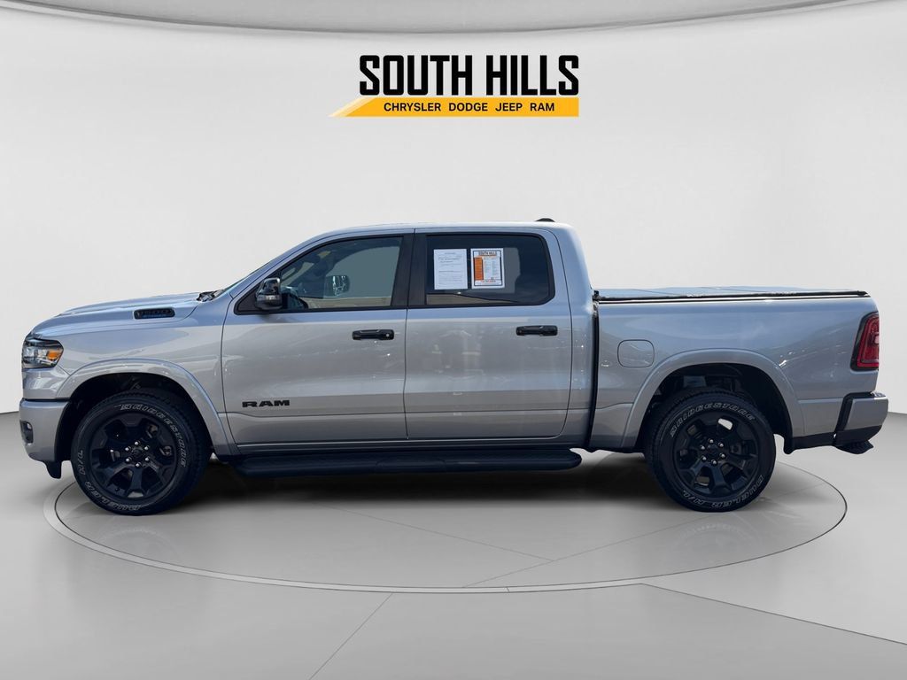 Used 2025 RAM 1500 Big Horn AWD/4WD image 2