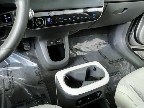 Used 2023 Hyundai Ioniq 5 SEL image 17