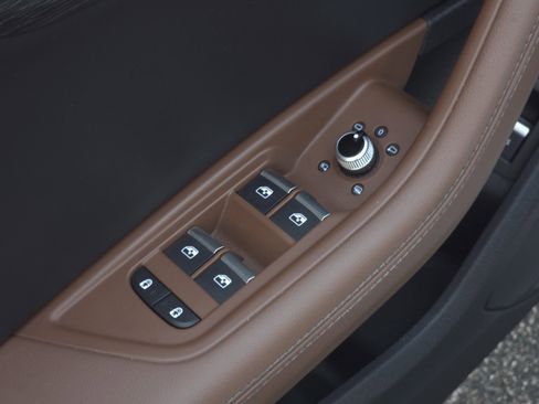 Used 2021 Audi A4 2.0T Premium Plus w/ Premium Plus Package image 30