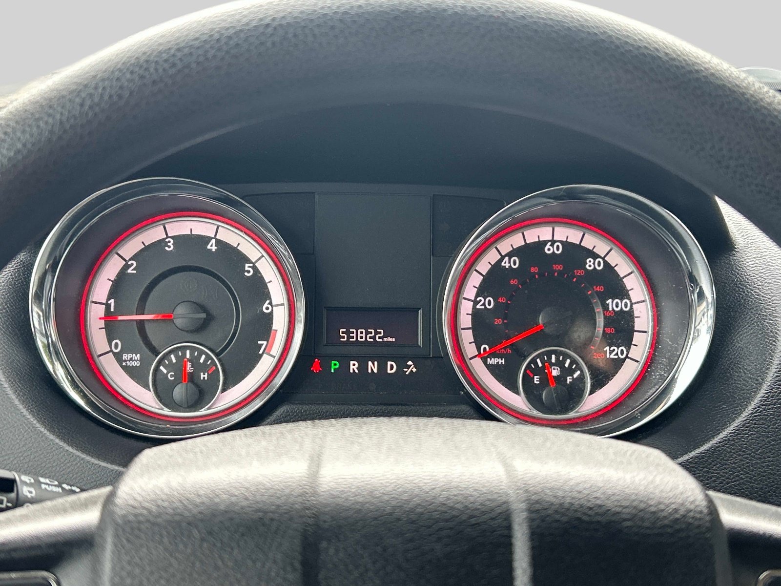 Used 2014 Dodge Grand Caravan SXT FWD image 24