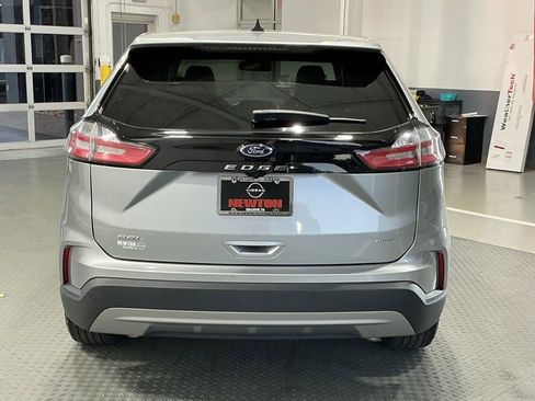 Used 2024 Ford Edge SEL image 32