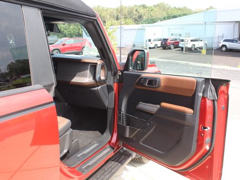 Used 2023 Ford Bronco Outer Banks AWD/4WD image 27