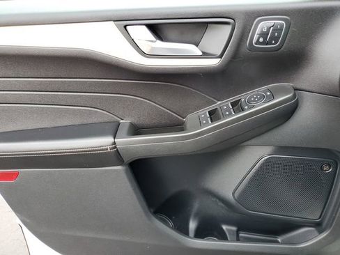 Certified 2021 Ford Escape Titanium w/ Titanium Elite Package image 28